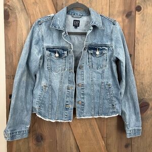 GAP women’s jean jacket